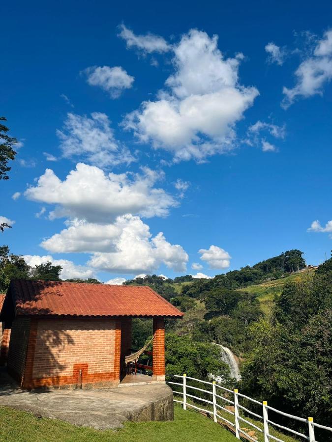 Chales Pedacim Du Ceu Буэну-Брандан Экстерьер фото