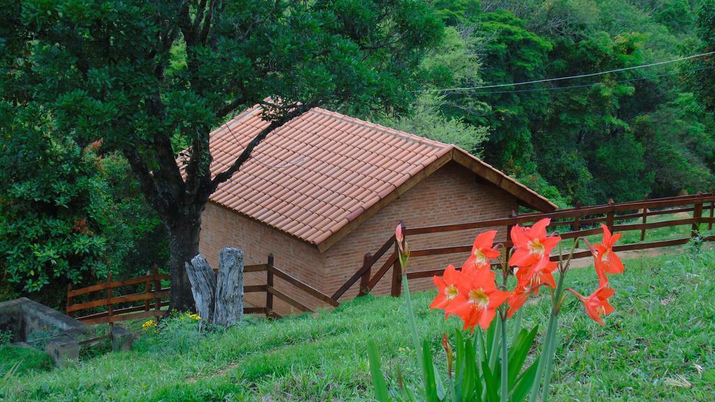 Chales Pedacim Du Ceu Буэну-Брандан Экстерьер фото